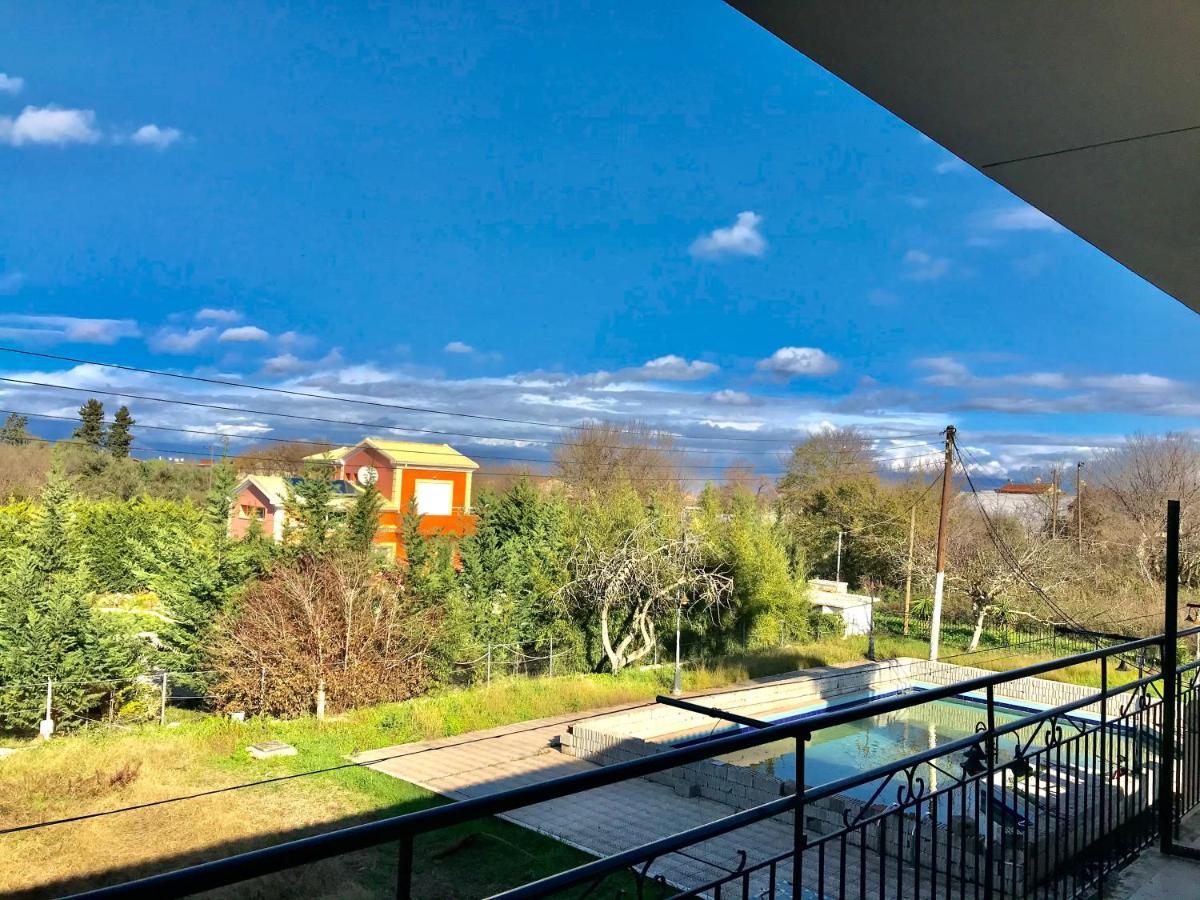 Room In Studio - Studio Banos Apartments And Swimming Pool Ρόδα Εξωτερικό φωτογραφία